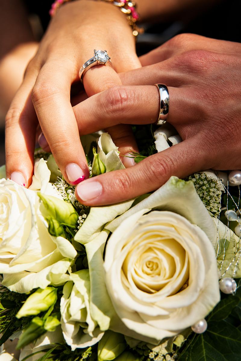 Hochzeit Ringe Blumenstrauss
